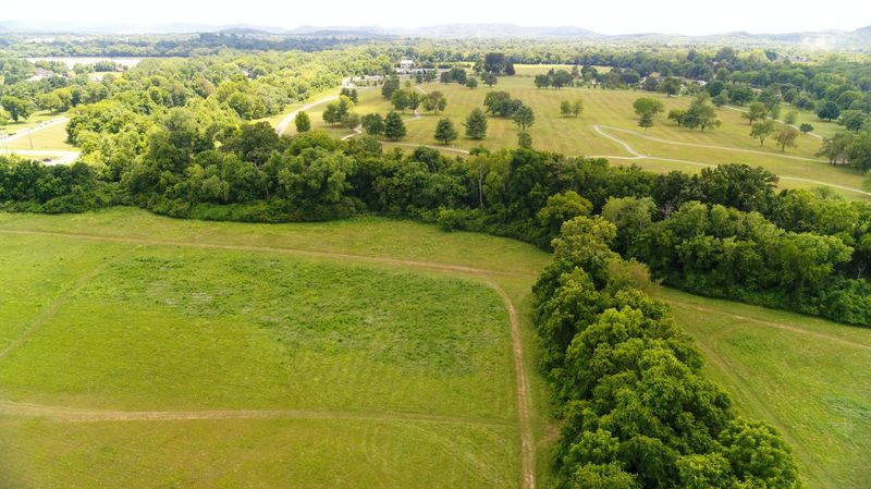 199 Sturbridge Dr, Franklin, TN 37064