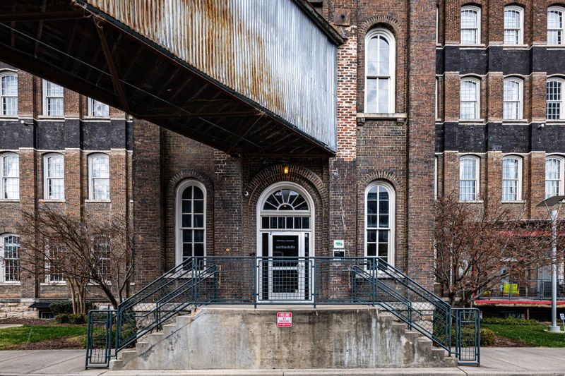 1400 Rosa L Parks Blvd #111, Nashville, TN 37208