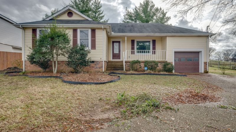 106 Flintlock Ct, Franklin, TN 37064