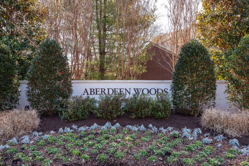 5420 Cochran Dr, Nashville, TN 37220