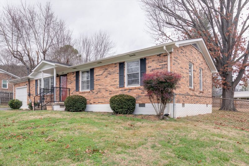 208 Birchwood Dr, Columbia, TN 38401