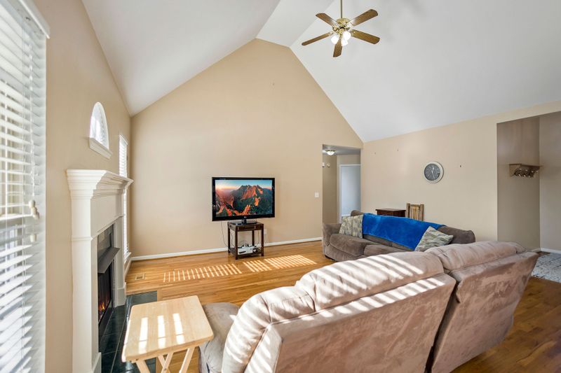 310 Gaitherhill Dr, Murfreesboro, TN 37130