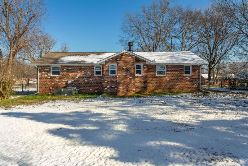 8717 Hooper St, Murfreesboro, TN 37129