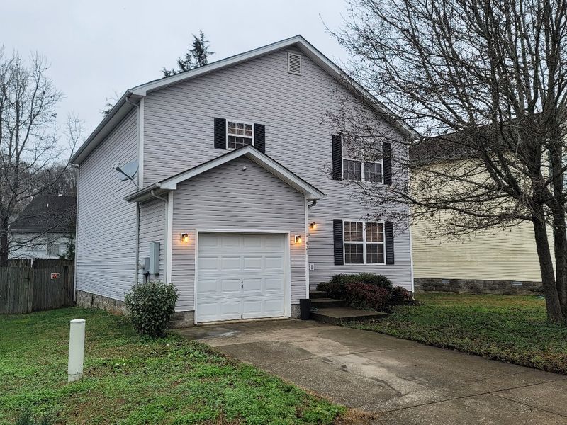 421 Scotts Creek Trl, Hermitage, TN 37076