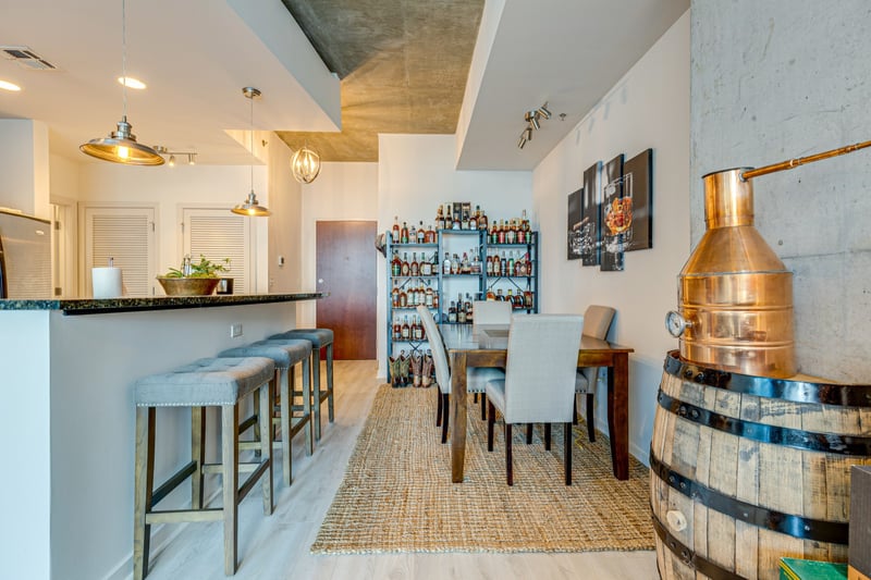 301 Demonbreun St #704, Nashville, TN 37201