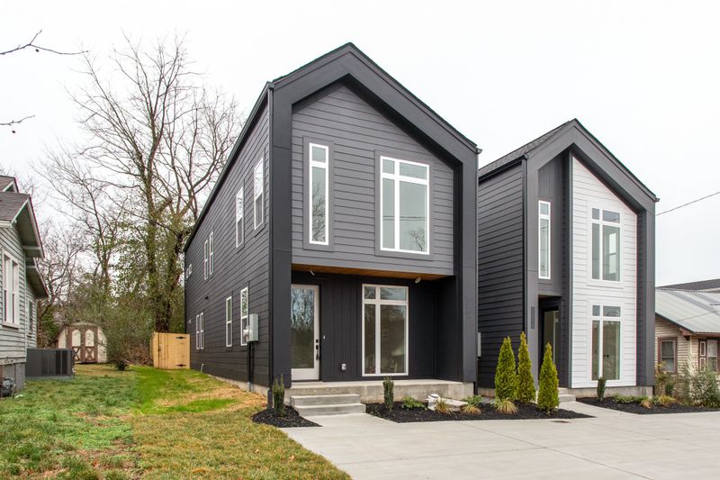 320 Leafland Ave #B, Nashville, TN 37210