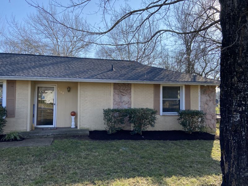 3781 Lunn Dr E, Nashville, TN 37218