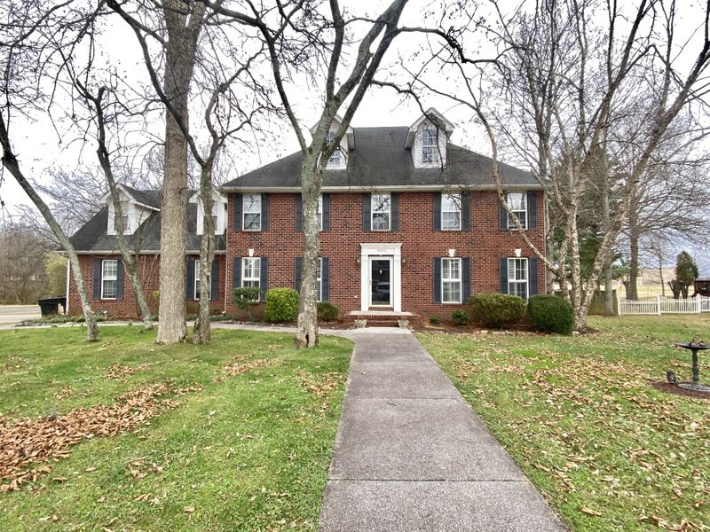 3103 Evreux Dr, Murfreesboro, TN 37129