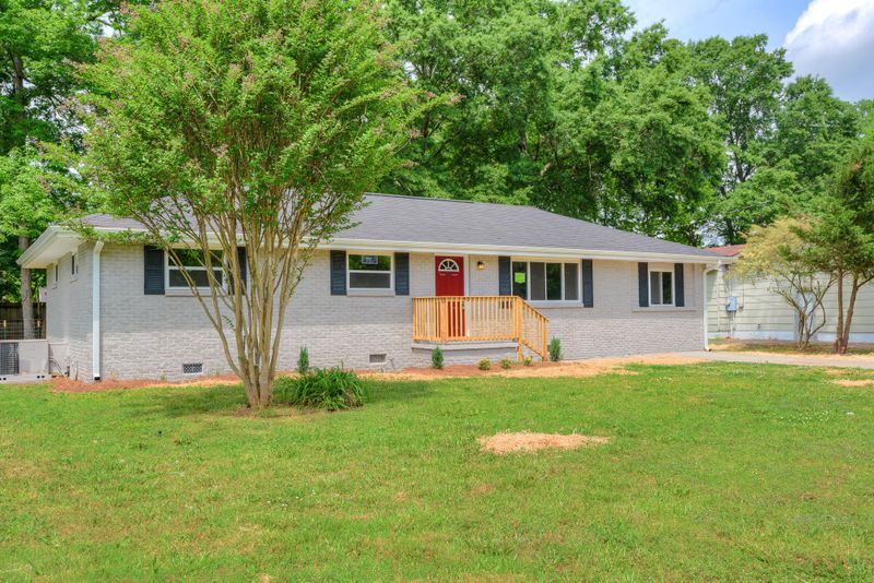 34 Elaine Cir, Fort Oglethorpe, GA 30742