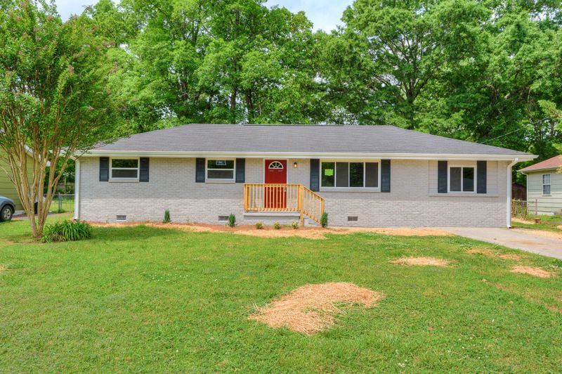 34 Elaine Cir, Fort Oglethorpe, GA 30742