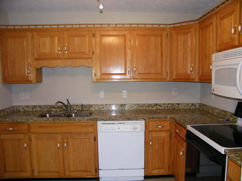 14 Castleview Ct #1, Ringgold, GA 30736