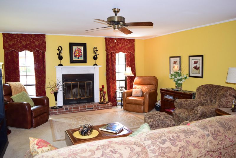592 Stanley Dr, Ringgold, GA 30736