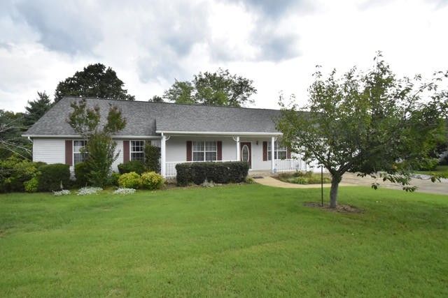 19 Mountain Brook Dr, Ringgold, GA 30736