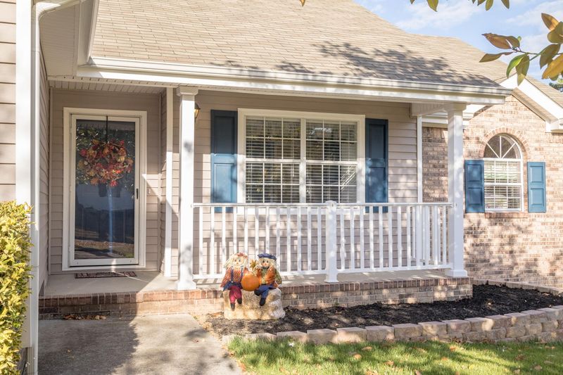 20 Brookside Dr, Ringgold, GA 30736