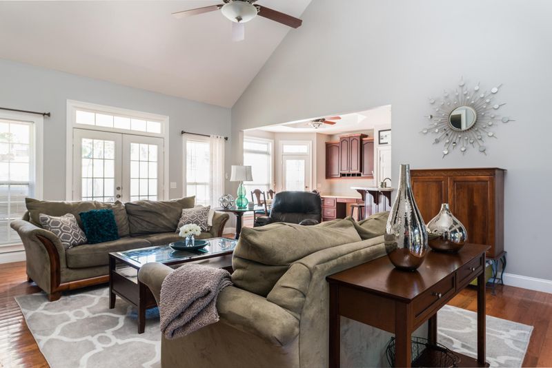 189 Arnold Rd, Rock Spring, GA 30739