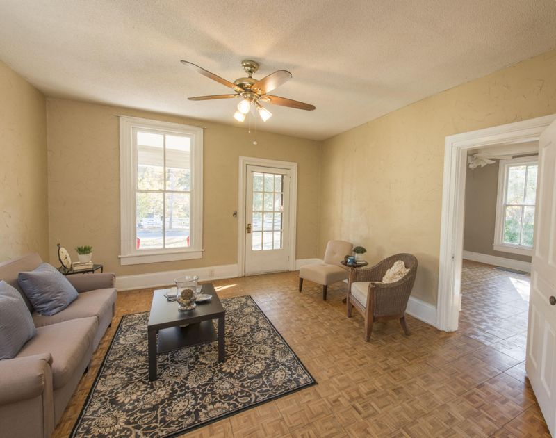1111 S Crest Rd, Rossville, GA 30741