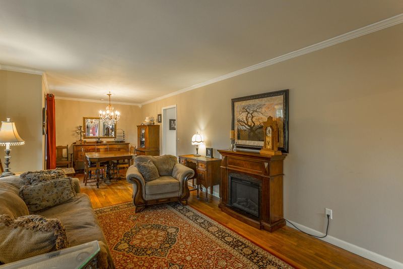 25 Lee Cir, Fort Oglethorpe, GA 30742