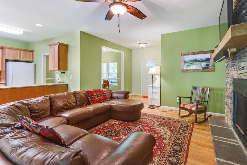 184 Stone Creek Rd, Rising Fawn, GA 30738