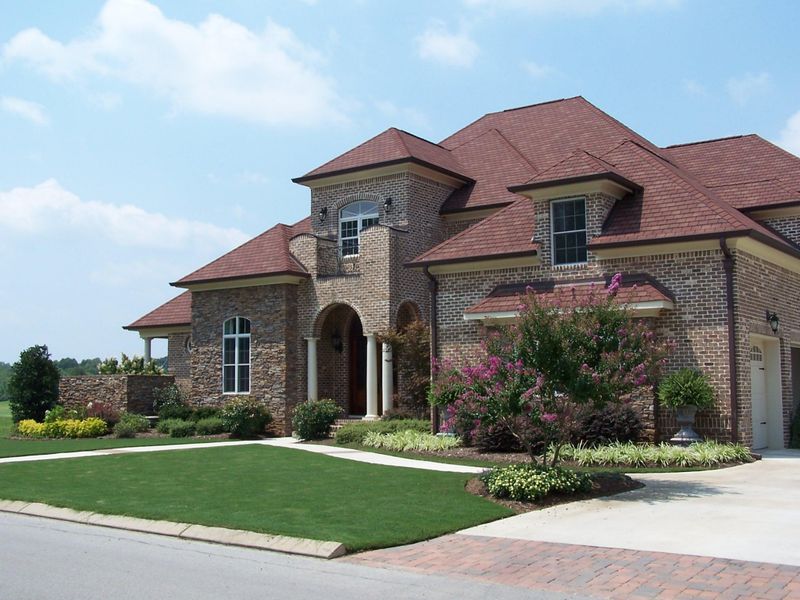 18 White Eagle Trl, Ringgold, GA 30736