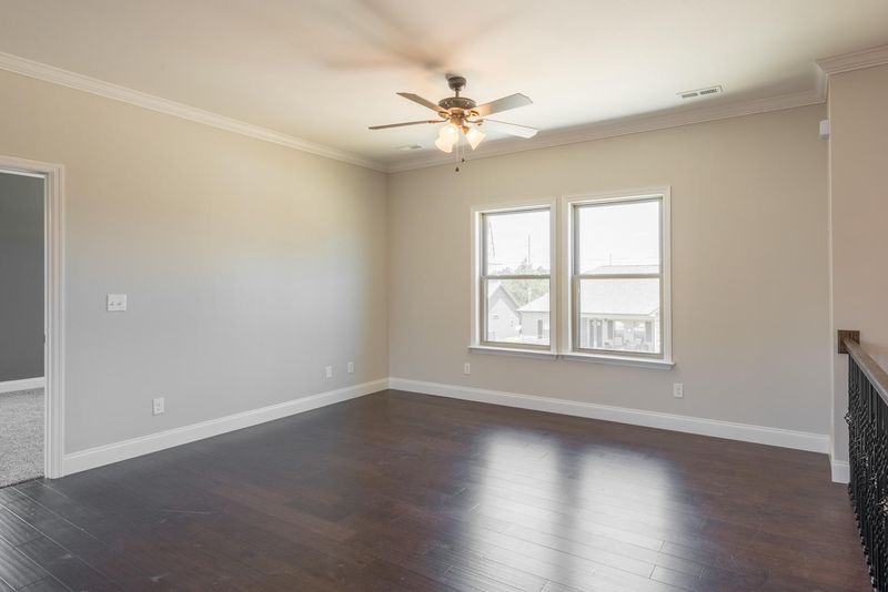 195 Franklin Cir, Fort Oglethorpe, GA 30742