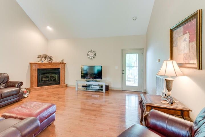 203 Wheeler Ave, Chickamauga, GA 30707