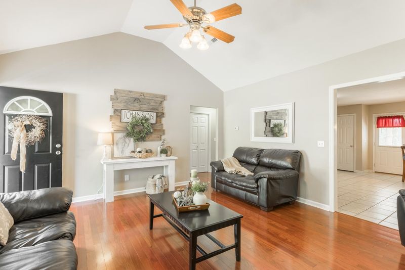 47 Elm Tree Rd, Ringgold, GA 30736