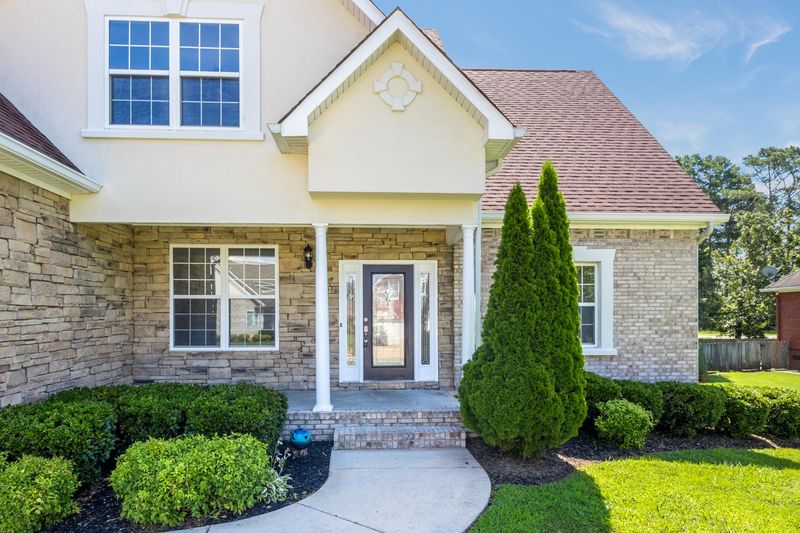 79 Champagne Cir, Ringgold, GA 30736