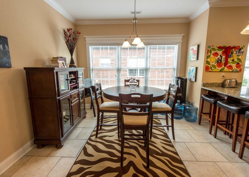 79 Aviation Dr, Rossville, GA 30741