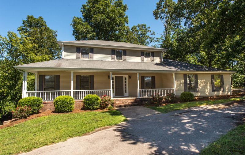 417 Blue Bird Ln, Ringgold, GA 30736