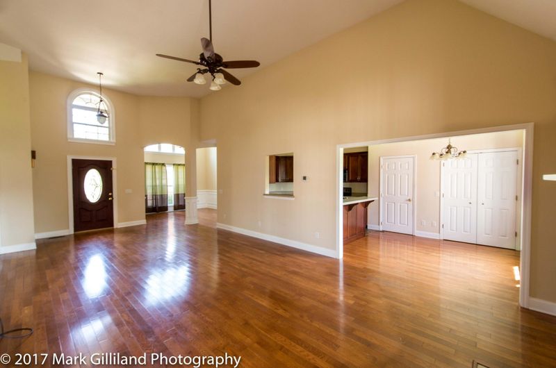 345 Big Creek Ln, Ringgold, GA 30736
