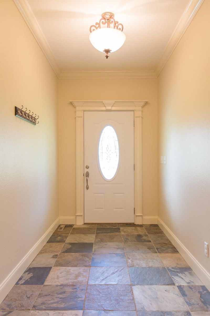 120 N Pointe Rd, Ringgold, GA 30736