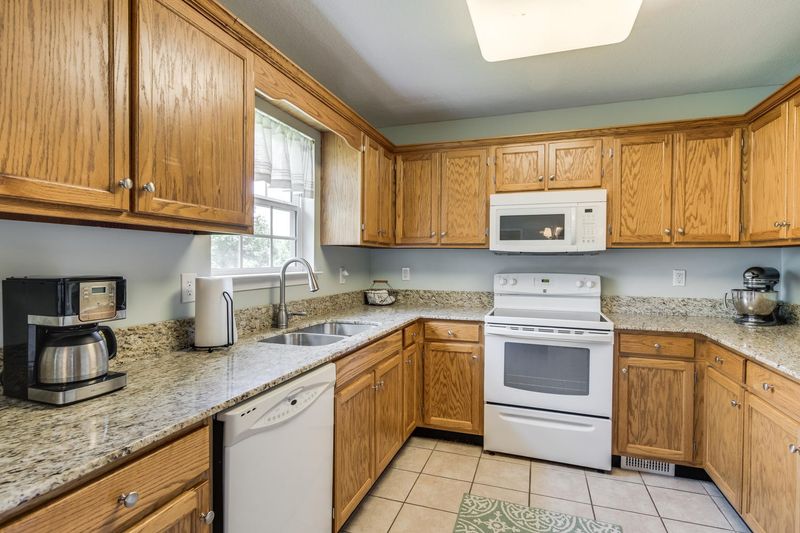 75 Elaine Dr, Flintstone, GA 30725