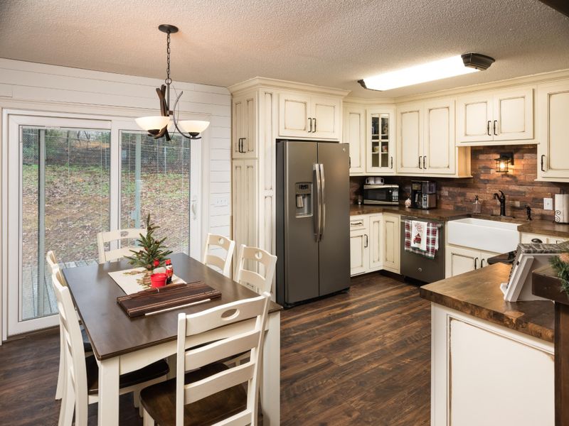29 Cherry Cir, Ringgold, GA 30736