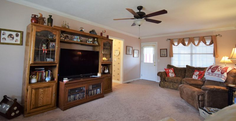 325 Misty Ridge Ln, Ringgold, GA 30736