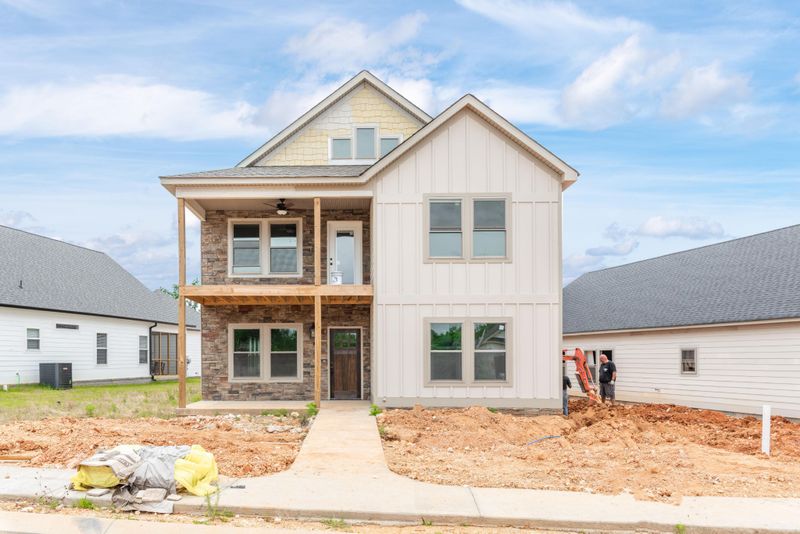 375 Tuscany Village Dr, Ringgold, GA 30736