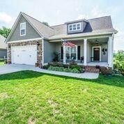 581 Quartz Dr, Chickamauga, GA 30707