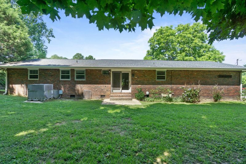 20 Cindy Cir, Ringgold, GA 30736
