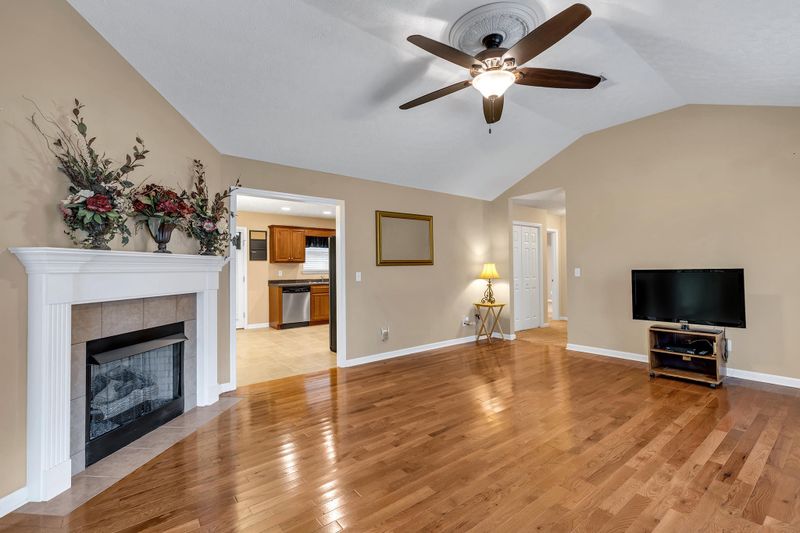 74 Jasper Ln, Ringgold, GA 30736