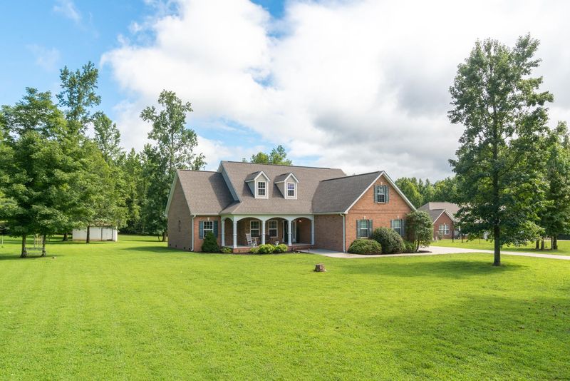 554 Peavine Rd, Ringgold, GA 30736