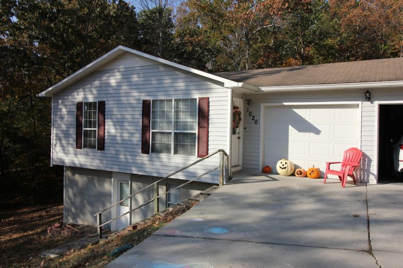 1020 Mill Creek Rd, Rocky Face, GA 30740