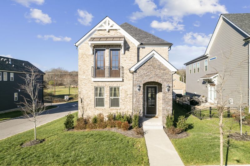 2126 Notchleaf Rd, Antioch, TN 37013