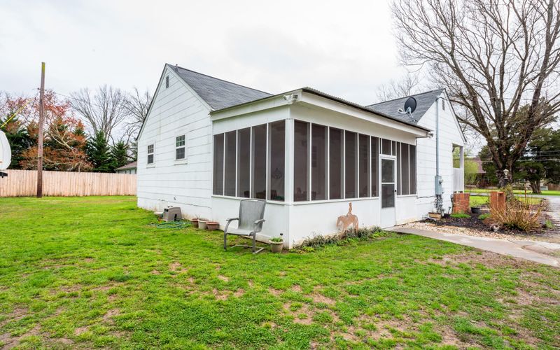 103 Longwood St, Chickamauga, GA 30707