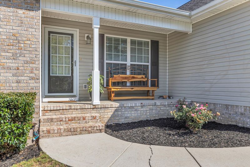 428 Fieldstone Dr, Ringgold, GA 30736