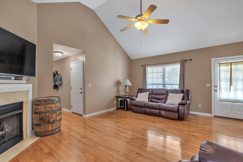 428 Fieldstone Dr, Ringgold, GA 30736