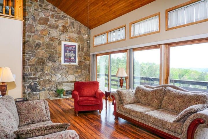 96 Victor Ln, Ringgold, GA 30736