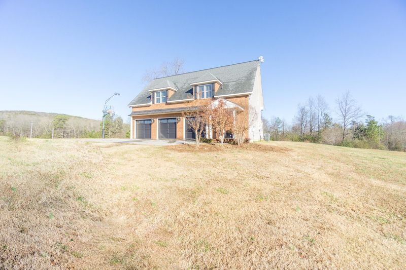 4897 Houston Valley Rd, Ringgold, GA 30736