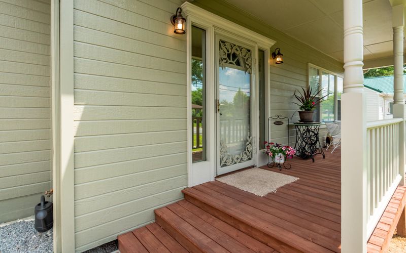 64 Warren St, Rossville, GA 30741