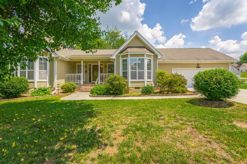 192 Crestwood Dr, Ringgold, GA 30736