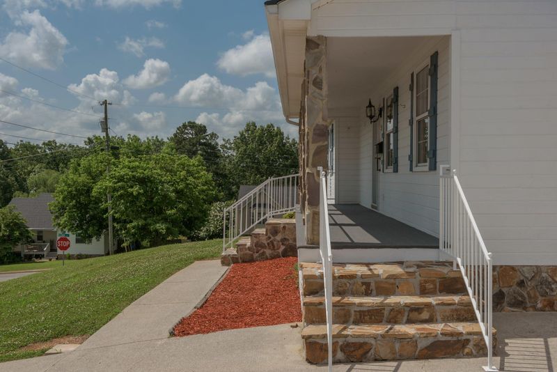 21 Cleve St, Ringgold, GA 30736
