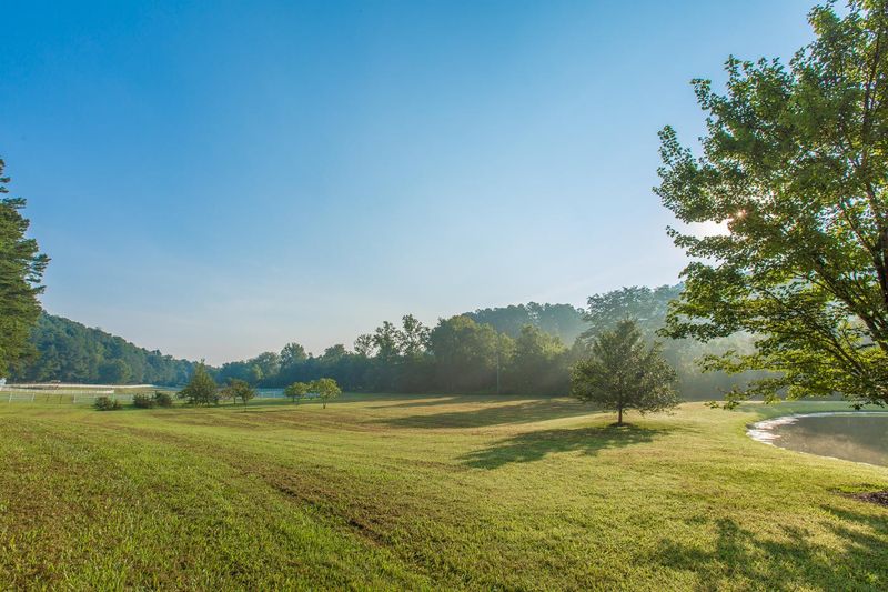 649 Spivey Rd, Ringgold, GA 30736